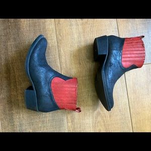 Black & red boots size 6